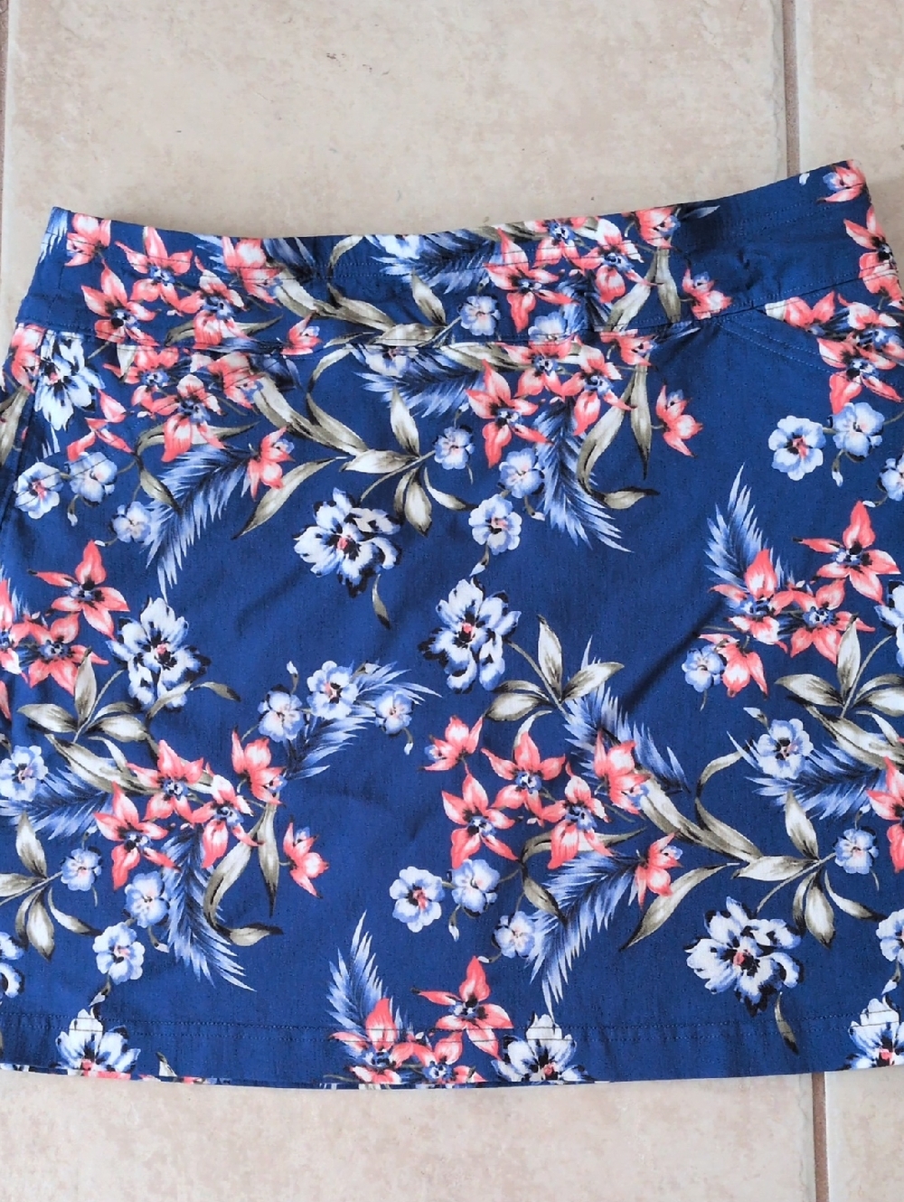Mario Serrani Floral Skort Size Large